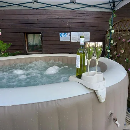 La Pitardiere Apartment