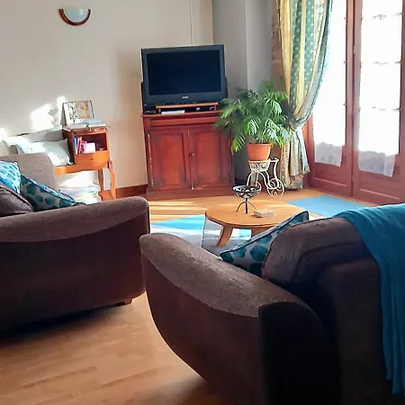 La Pitardiere Apartment
